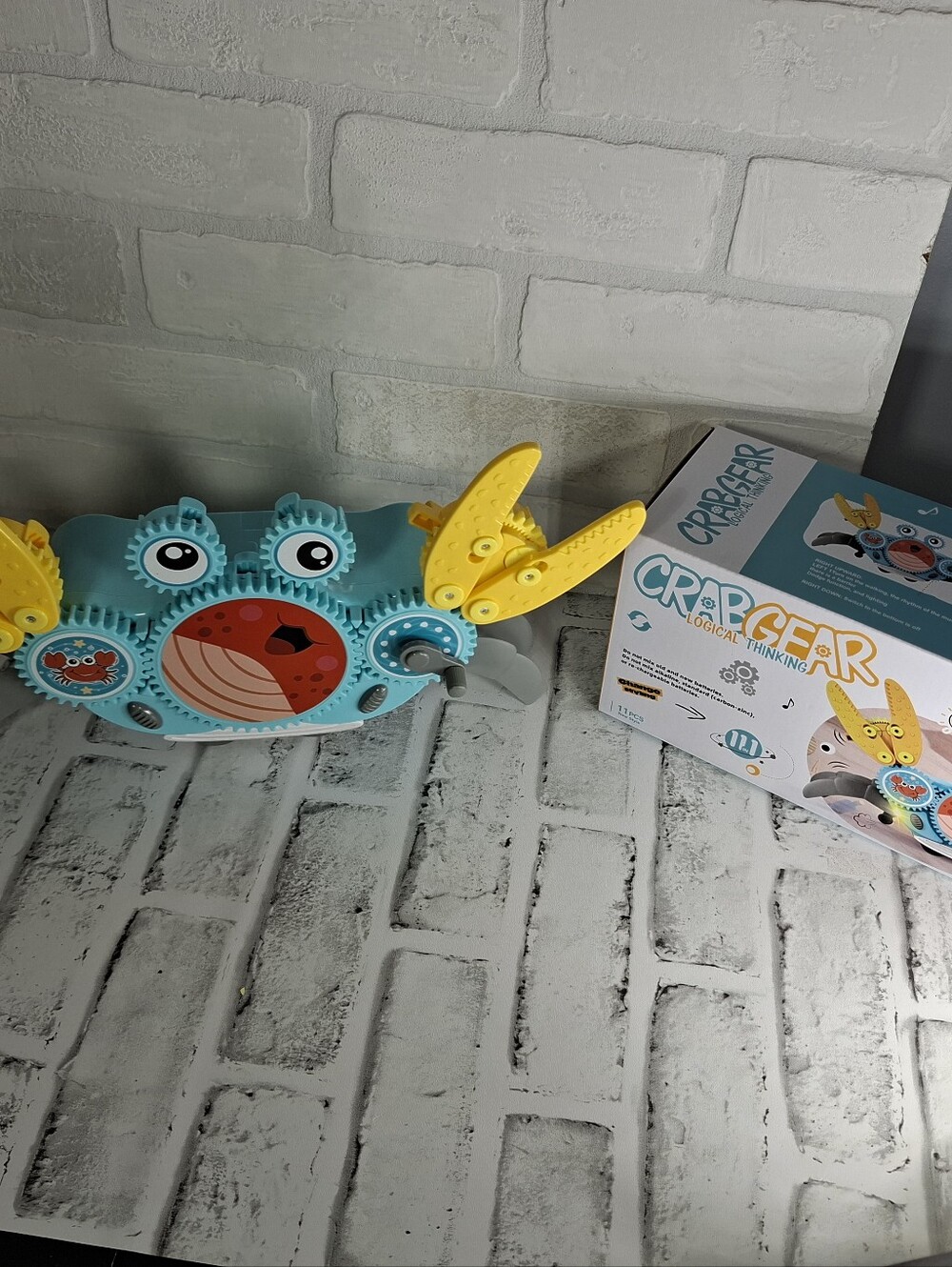Crab Gear Building Toy for Kids - Tummy Time